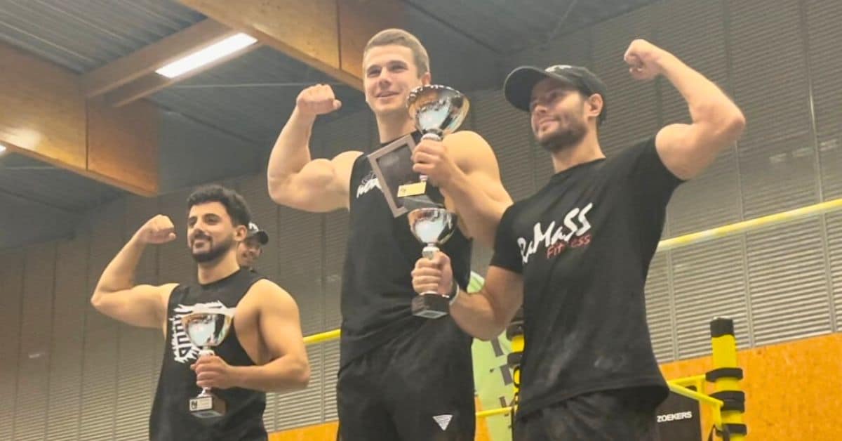 This is the cover image for the Brussels Freestyle Cup 2022 blog, which includes the male advanced champion of this calisthenics competition, namely Julien Pierson, Yvan Delbecque and Alex Barinski.