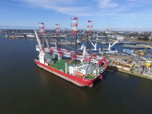 Seajacks Scylla in the Waalhaven at the port of Rotterdam
